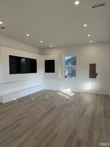 $199,900 | 612 East Water Street, Princeton, IN 47670