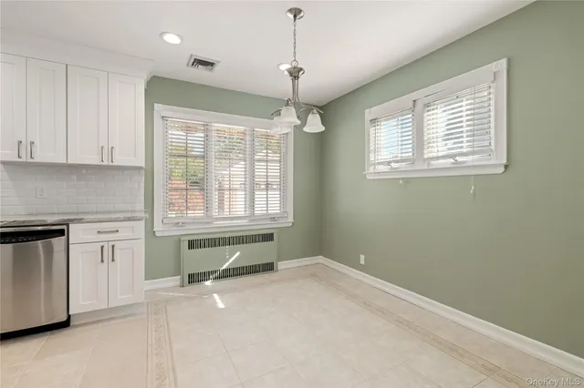 $4,950 | 17 Cedar Drive, Farmingdale, NY 11735