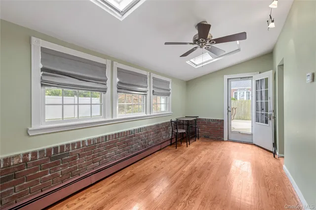 $4,950 | 17 Cedar Drive, Farmingdale, NY 11735