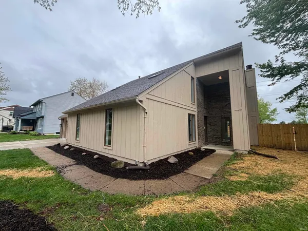 $294,900 | 6823 Laurelwood Cove, Fort Wayne, IN 46835