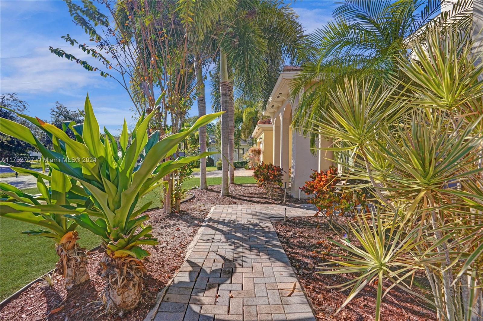 12105 Boca Reserve Lane Boca Raton, FL 33428 - Photo 11 of 100