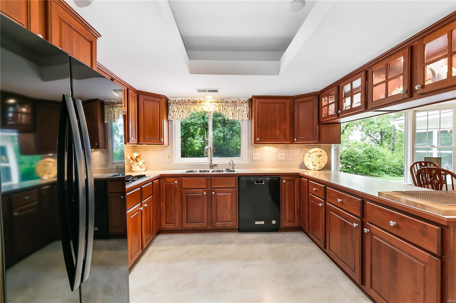 2279 Whitby Road Chesterfield, MO 63017 - Photo 17 of 32