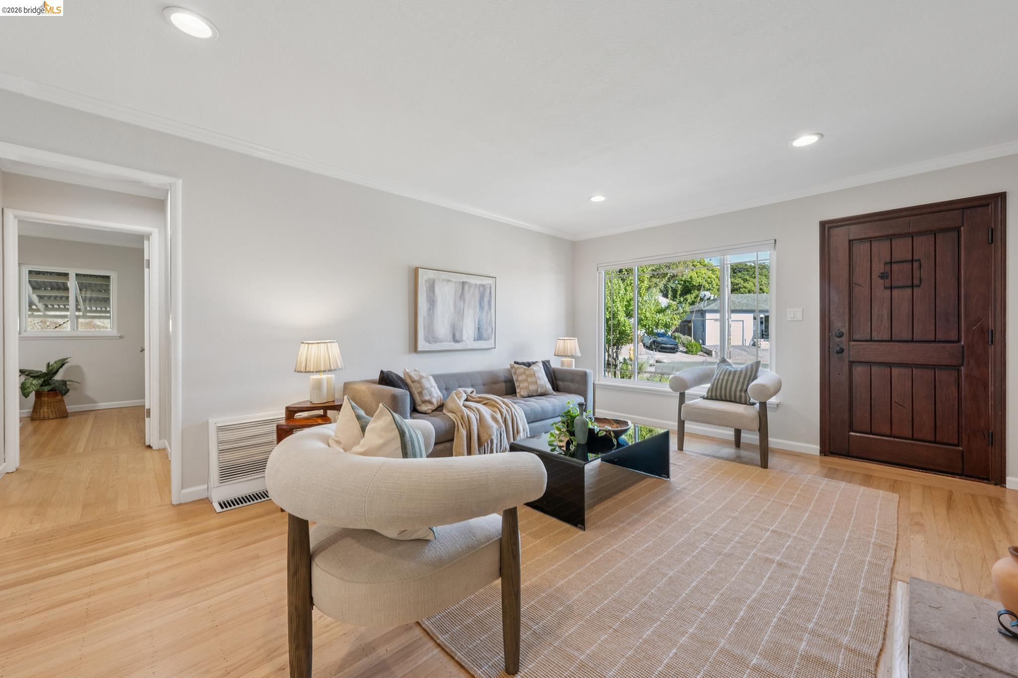 1036 Spring Court Hayward, CA 94542 - Photo 5 of 40