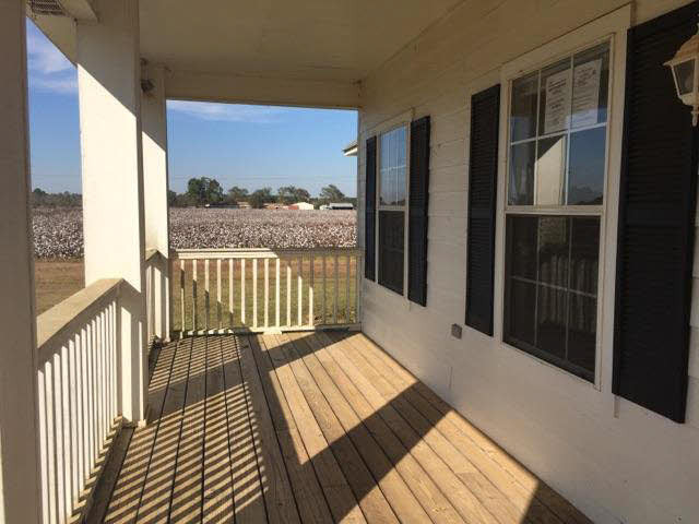 4351 James Road Atmore, AL 36502 - Photo 4 of 20