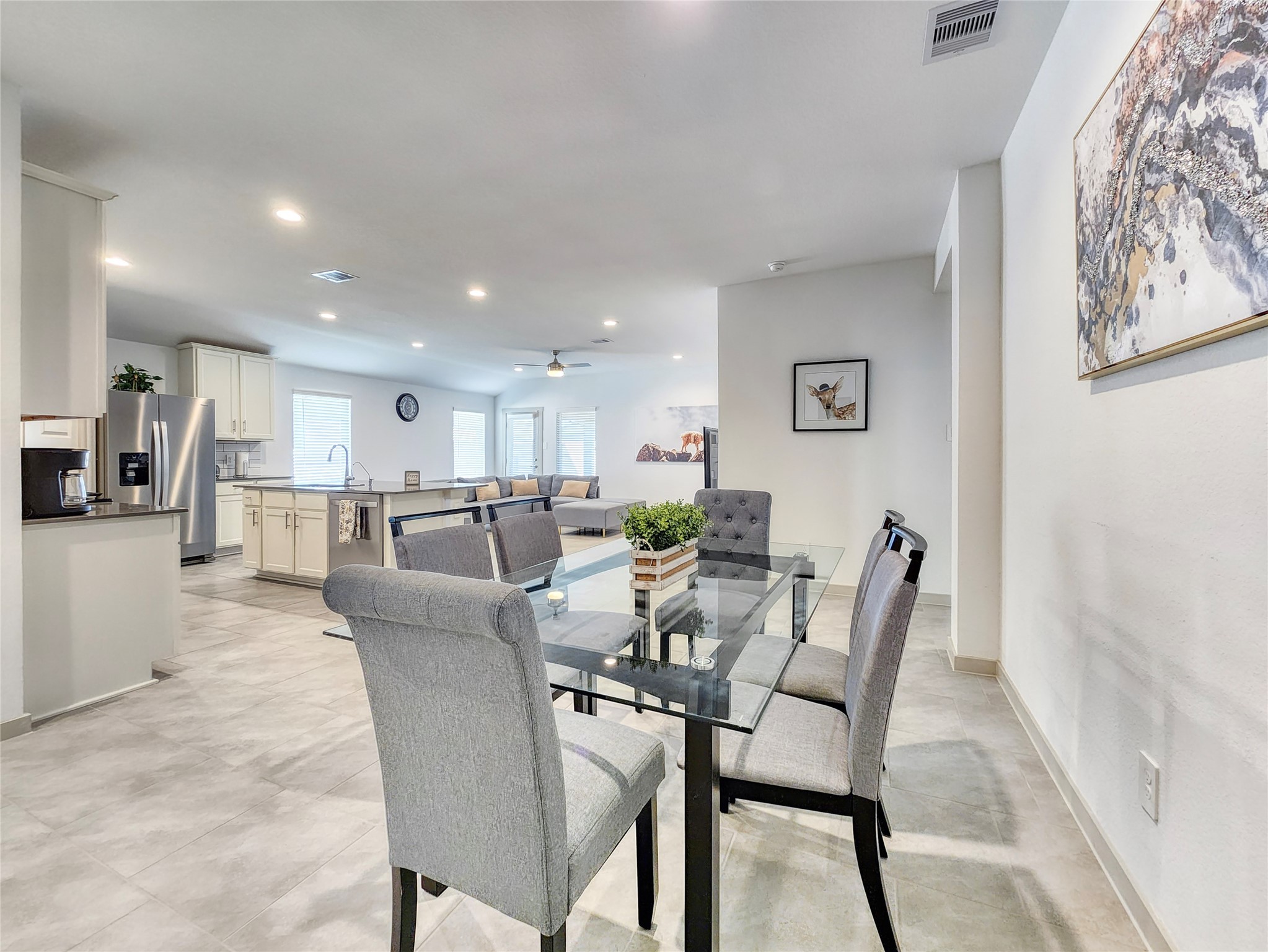 29914 Reagans Rnch Drive Katy, TX 77494 - Photo 5 of 45 a view of a dining room with furniture