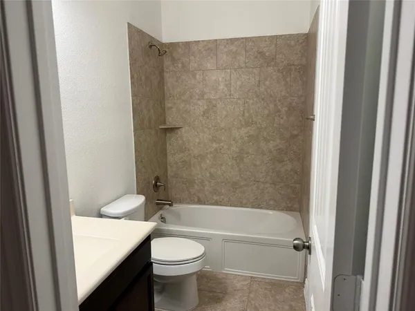 $3,100 | 14632 Gilley Lane, Fort Worth, TX 76052