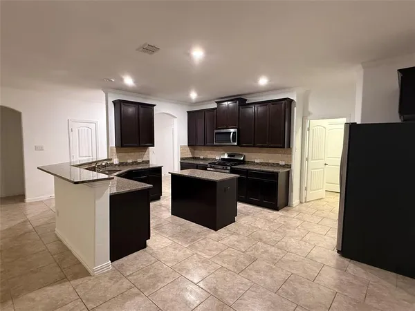 $3,100 | 14632 Gilley Lane, Fort Worth, TX 76052