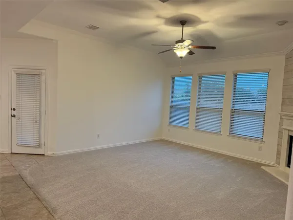 $3,100 | 14632 Gilley Lane, Fort Worth, TX 76052