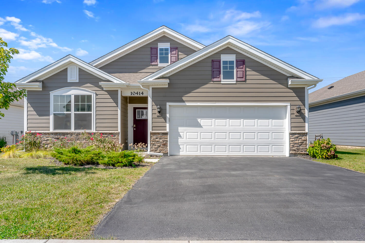 10414 Whitney Place Crown Point, IN 46307 - Photo 2 of 45 1500x1000