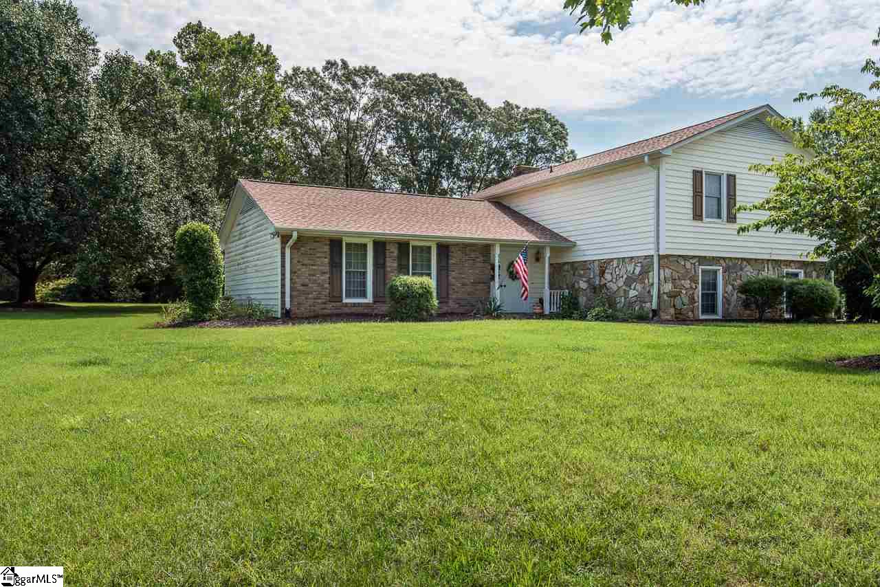 6 East Ridge Drive Inman, SC 29349 - Photo 2 of 23
