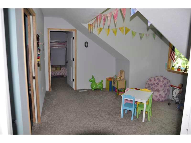 7290 West Deaver Road Columbus, IN 47201 - Photo 11 of 18 Gallery Image 11