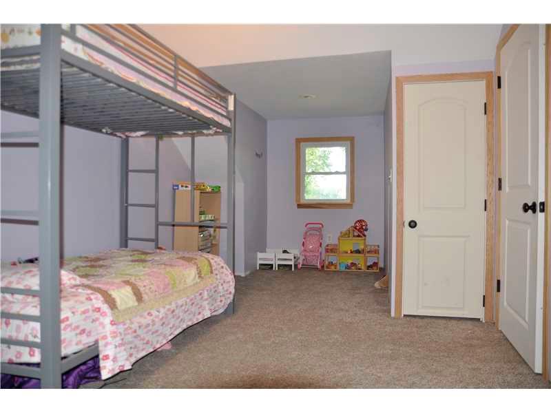 7290 West Deaver Road Columbus, IN 47201 - Photo 14 of 18 Gallery Image 14