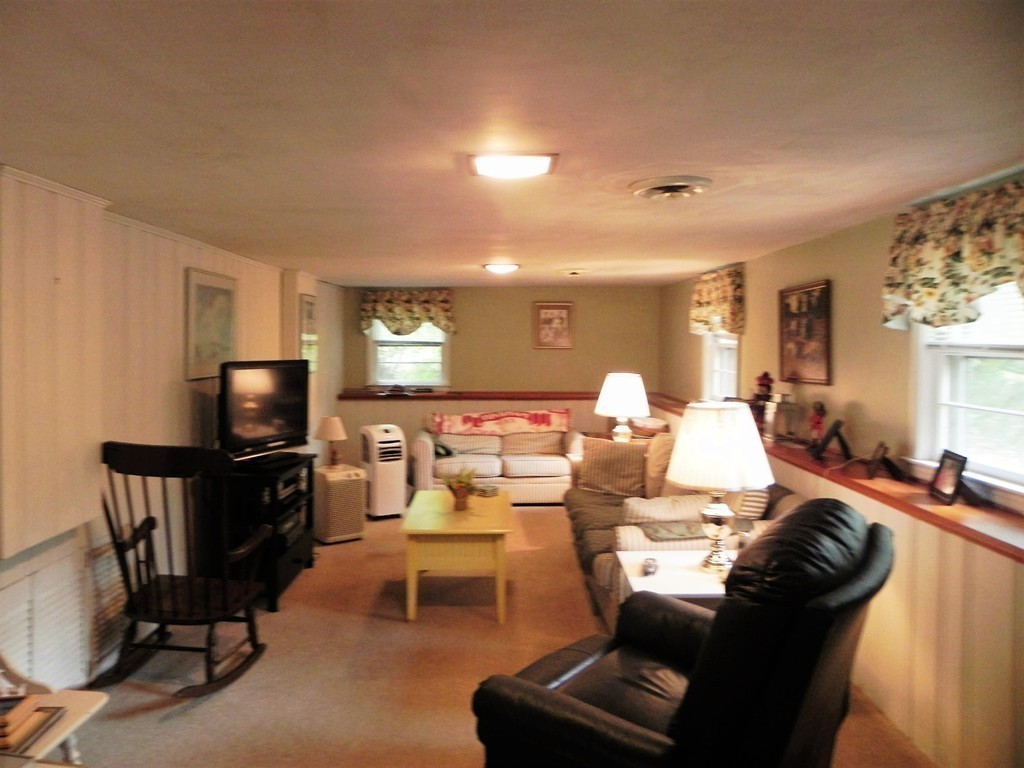 10 Fisher Road Hingham, MA 02043 - Photo 7 of 16 Gallery Image 7