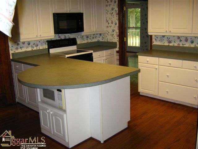 308 Shadow Ridge Circle Simpsonville, SC 29681 - Photo 5 of 24 Gallery Image 5