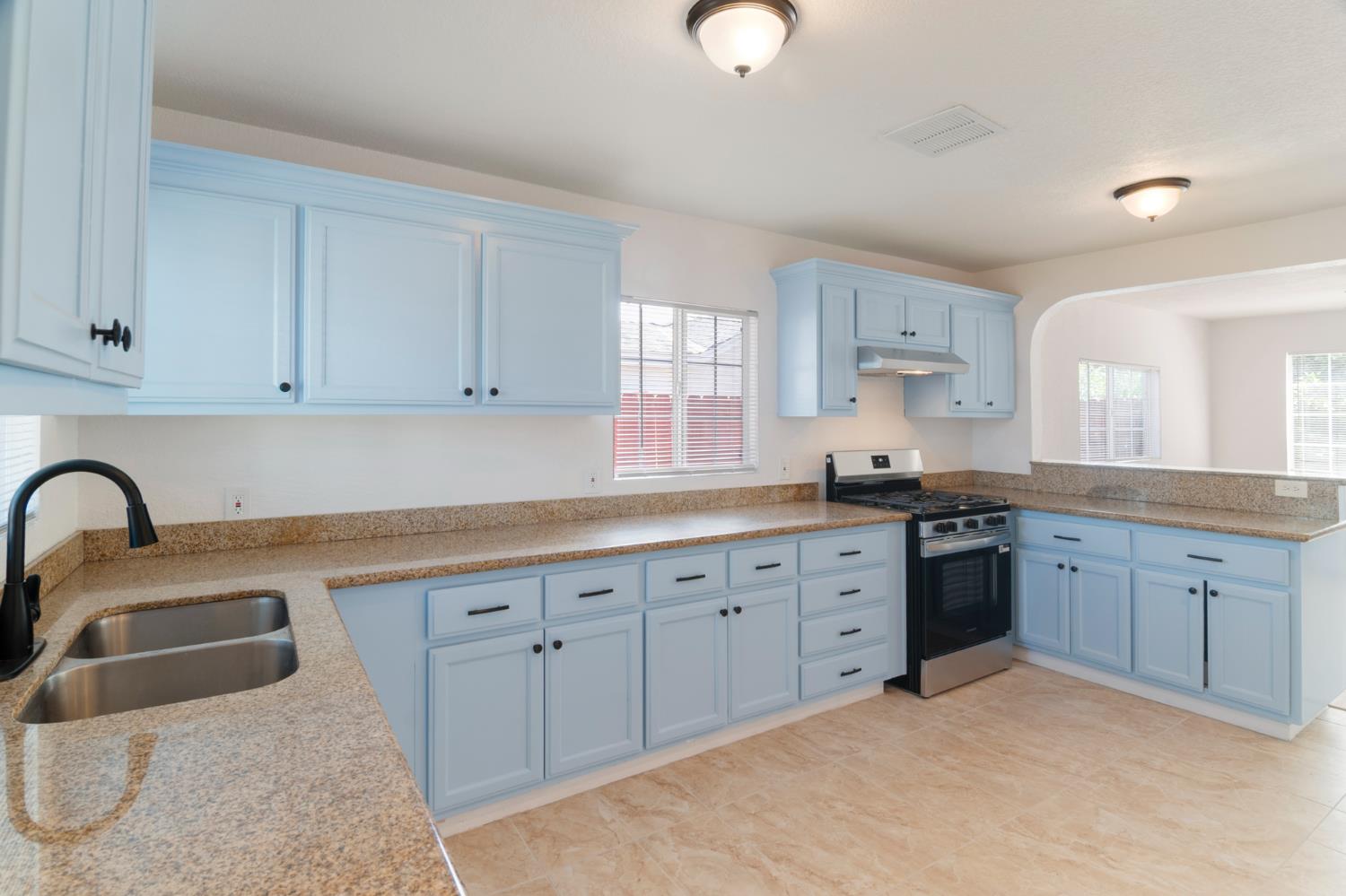 1305 Inyo Avenue Modesto, CA 95358 - Photo 12 of 18 Gallery Image 12