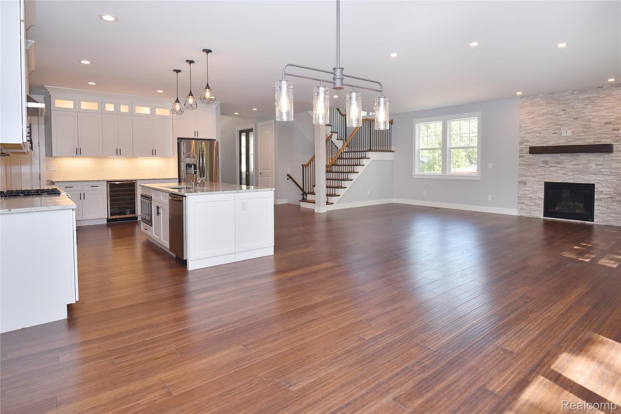 3211 Warick Road Royal Oak, MI 48073 - Photo 18 of 34 3211 Warick Road_19.JPG