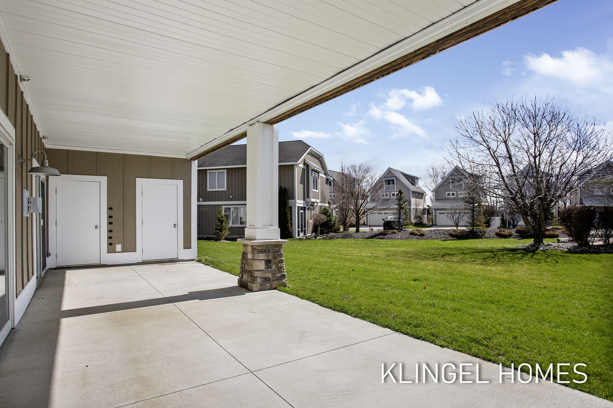 930 West Savidge Street, Unit 4 Spring Lake, MI 49456 - Photo 22 of 25 91-web-or-mls-930-savidge-st-4