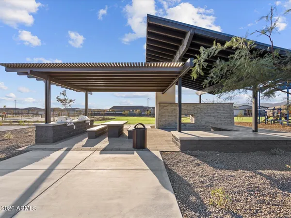 $553,478 | 17623 West College Drive, Goodyear, AZ 85395