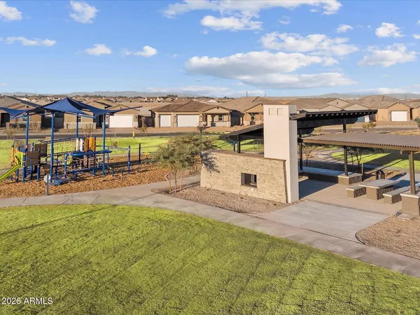 $553,478 | 17623 West College Drive, Goodyear, AZ 85395