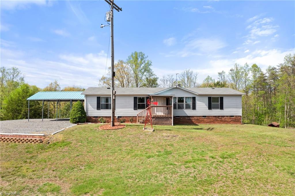 1747 Lynchburg Road Westfield, NC 27053 - Photo 2 of 49