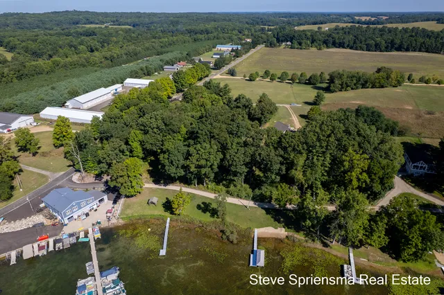 $349,900 | 59477 County Line Road, Three Rivers, MI 49093