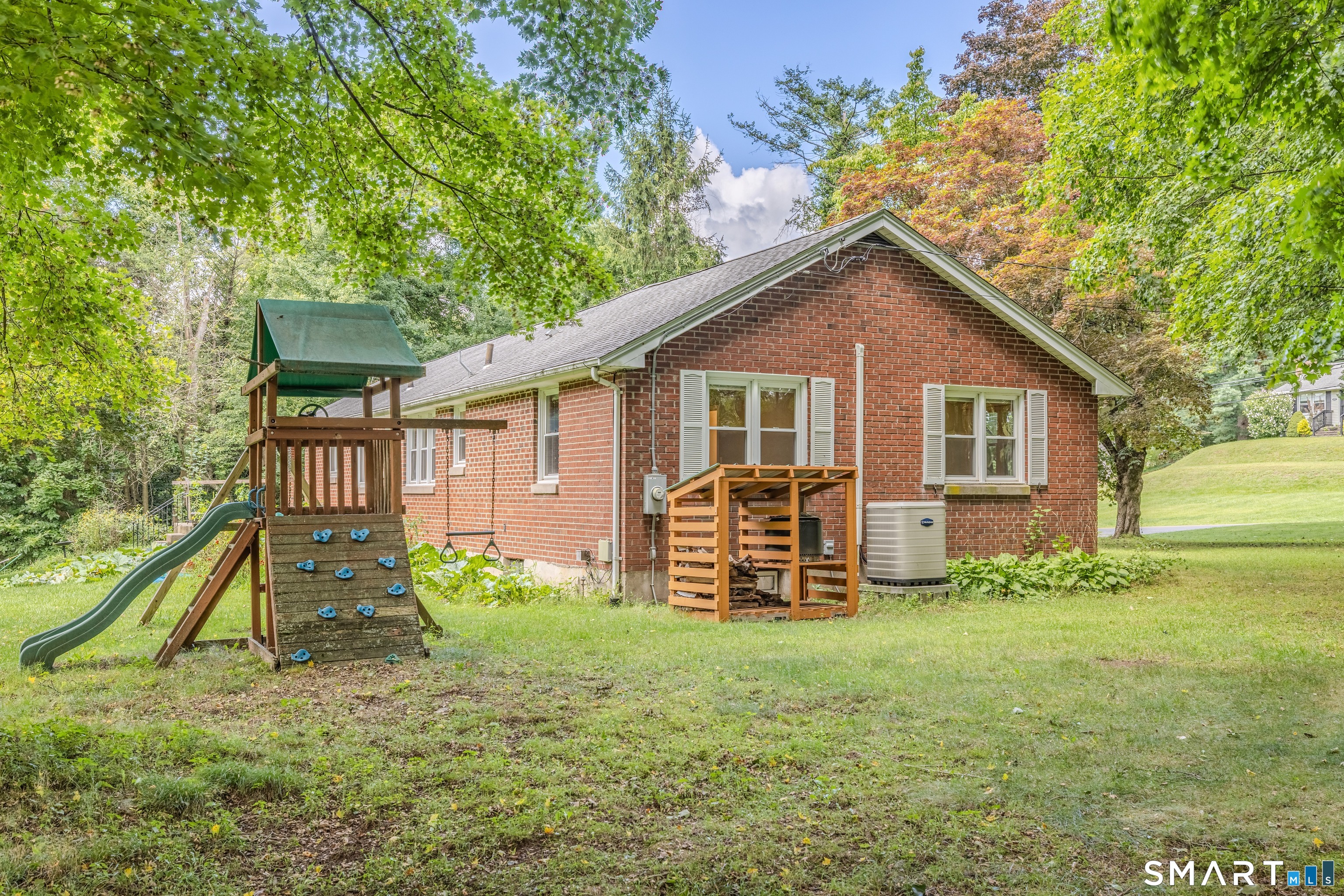 171 Loehr Road Tolland, CT 06084 - Photo 37 of 40 Gallery Image 37