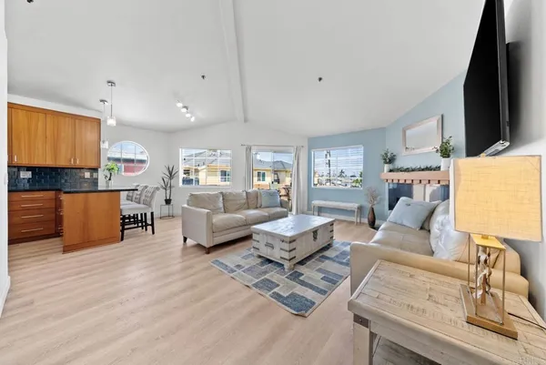 $750,000 | 238 Daisy Avenue, Unit 6, Imperial Beach, CA 91932