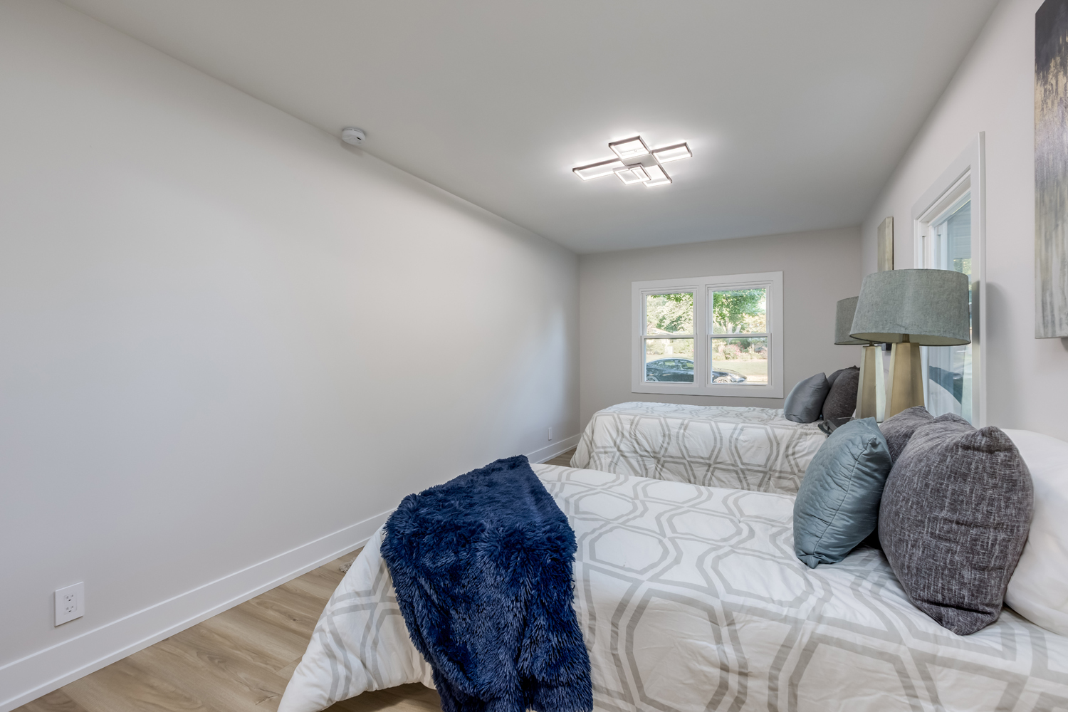 2421 Lockner Boulevard Joliet, IL 60431 - Photo 29 of 36