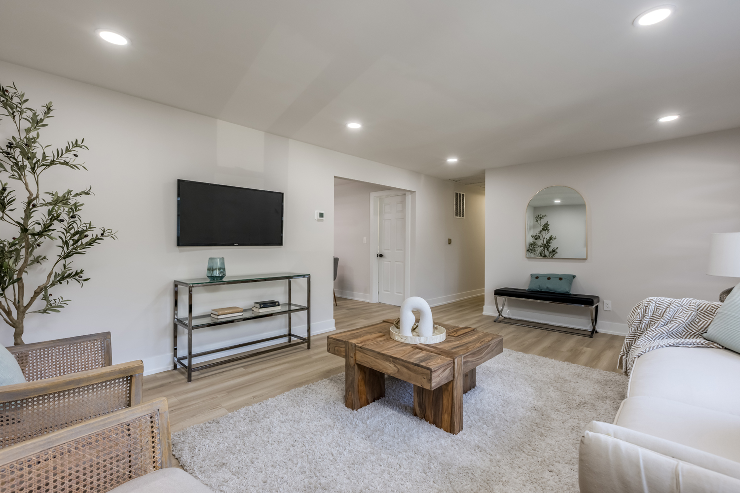 2421 Lockner Boulevard Joliet, IL 60431 - Photo 7 of 36