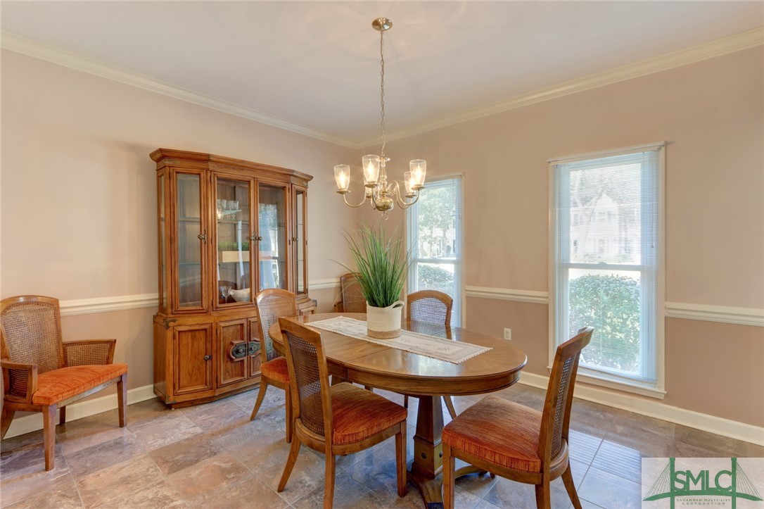 314 Gloucester Road Savannah, GA 31410 - Photo 8 of 37 Gallery Image 8