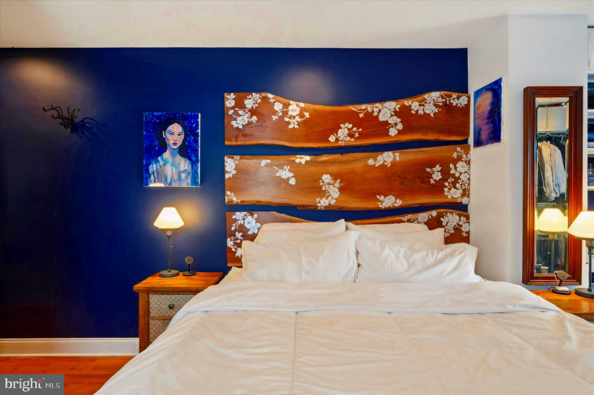 1415 Tasker Street Philadelphia, PA 19145 - Photo 15 of 27 Custom Attached Headboard