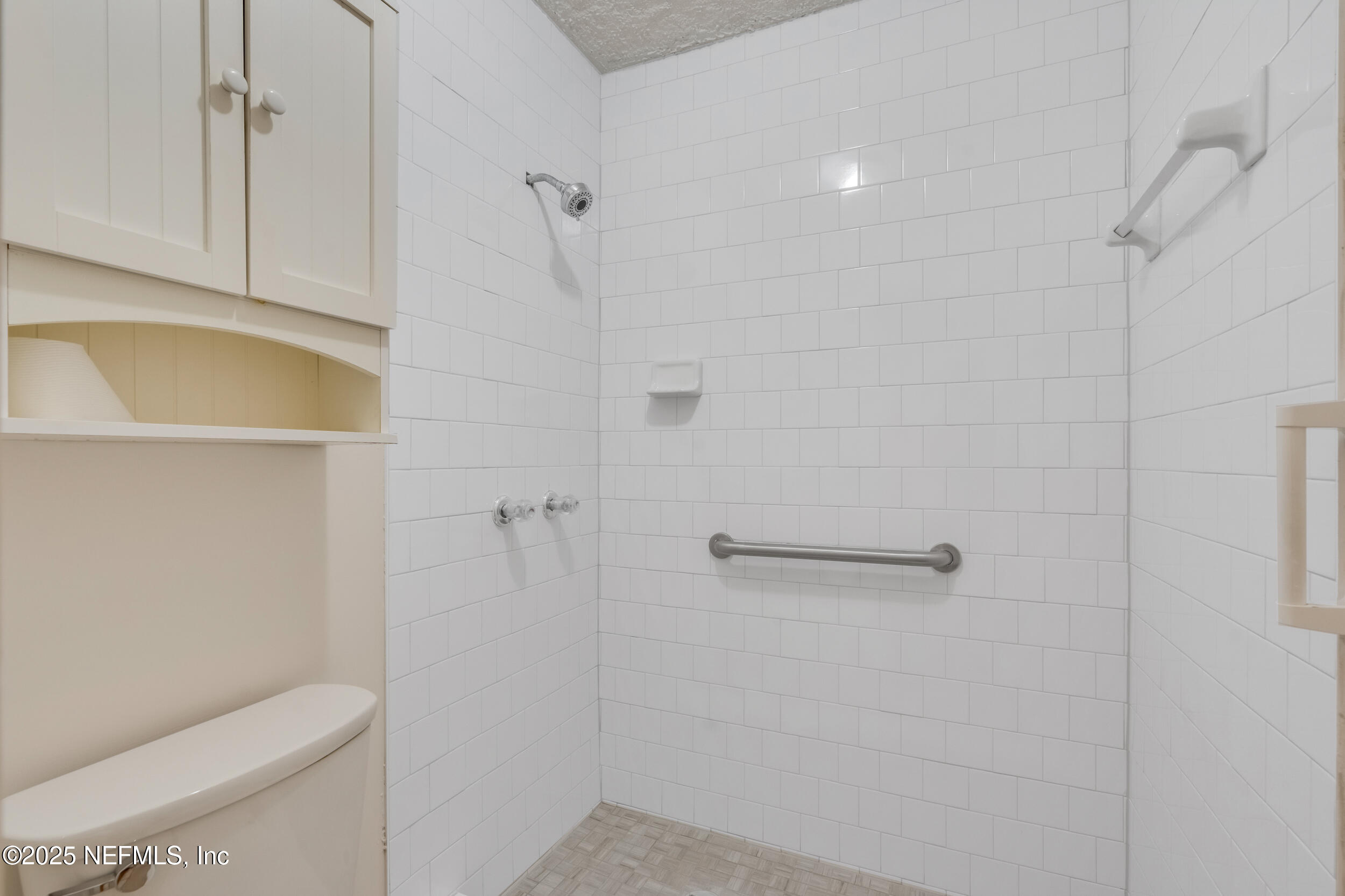 7136 Cypress Cove Road Jacksonville, FL 32244 - Photo 3 of 19 Primary bathroom large shower