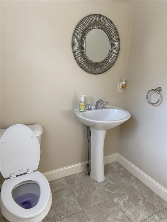 41 Hickory Road Cumberland, RI 02864 - Photo 25 of 28