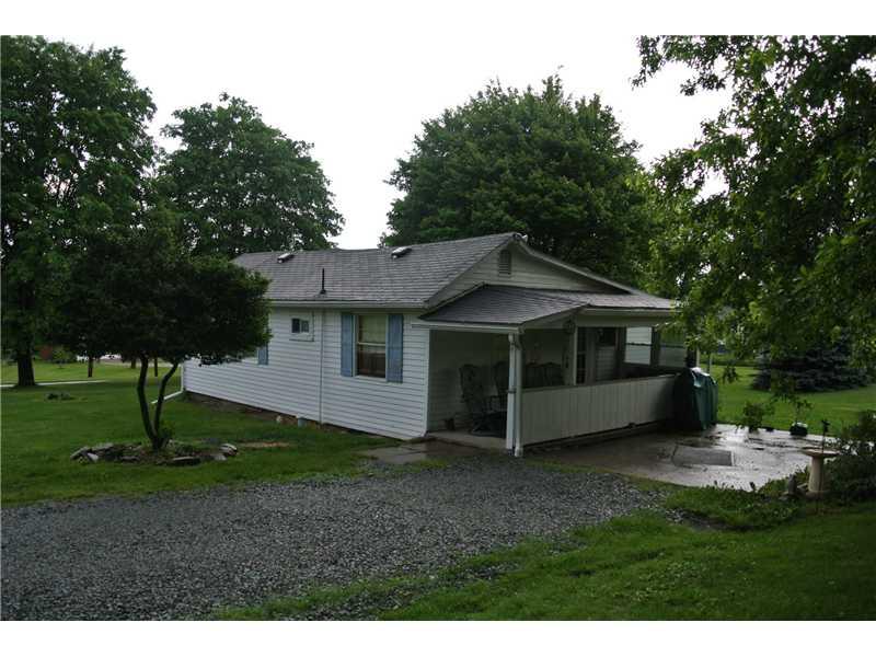 810 Evergreen Road Leechburg, PA 15656 - Photo 2 of 12 Exterior Back.