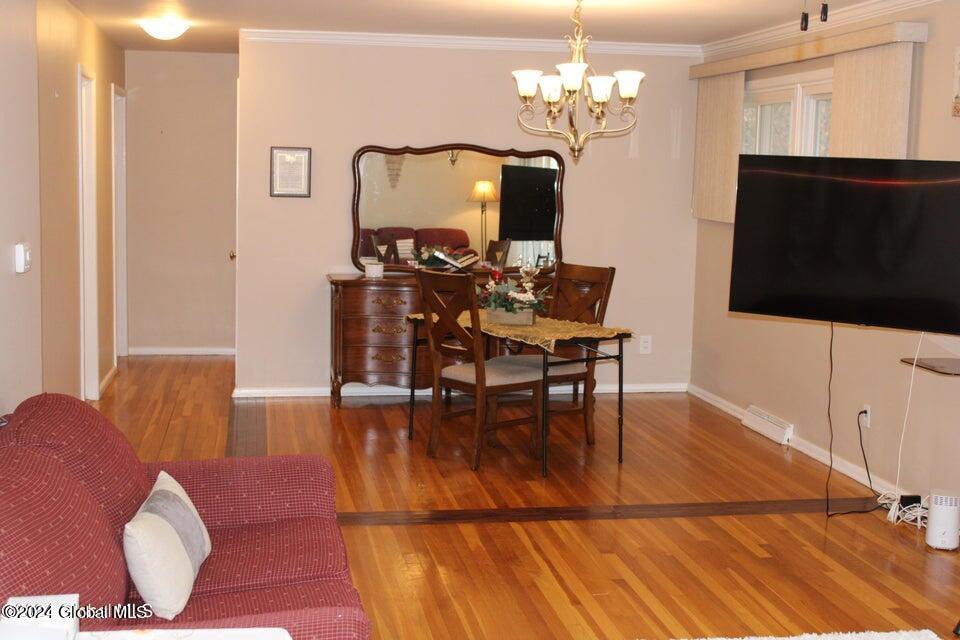 535 Dawson Road Bethlehem, NY 12054 - Photo 5 of 33 20240108192433209281000000-o