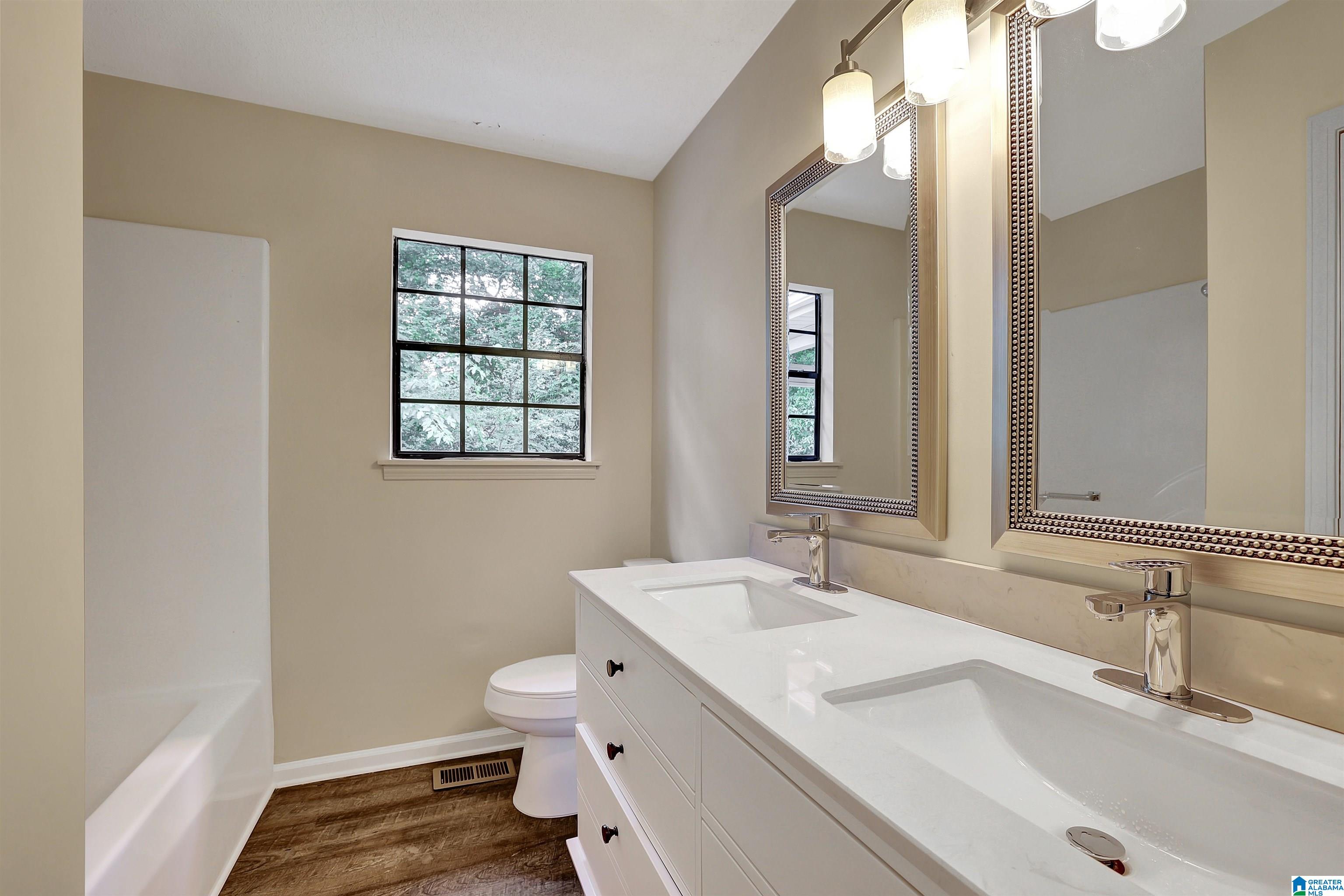 203 11th Place Pleasant Grove, AL 35127 - Photo 11 of 34