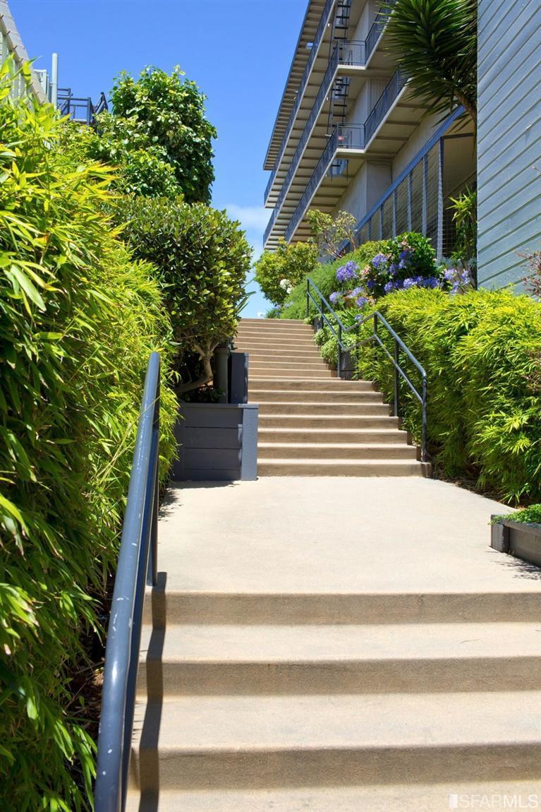 566 Vallejo Street San Francisco, CA 94133 - Photo 14 of 16