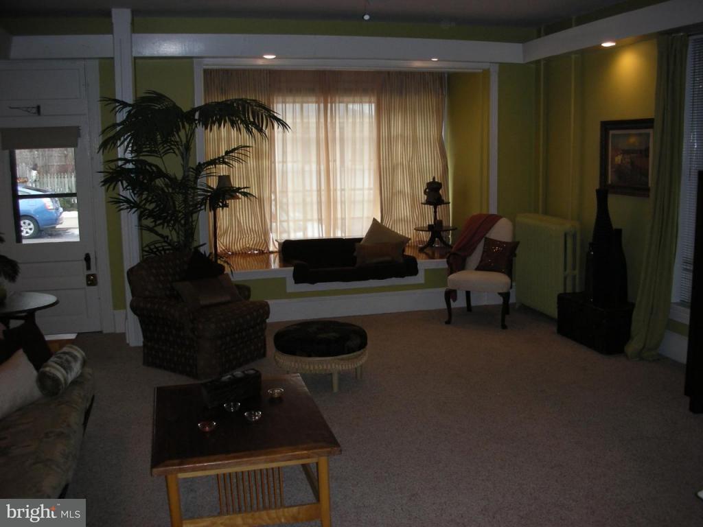 134 South Spruce Street Lititz, PA 17543 - Photo 4 of 21 Gallery Image 4