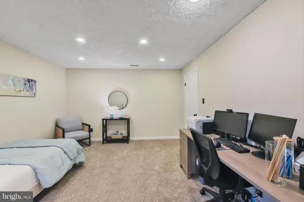 $4,150 | 14514 Flag Staff Court, Centreville, VA 20121