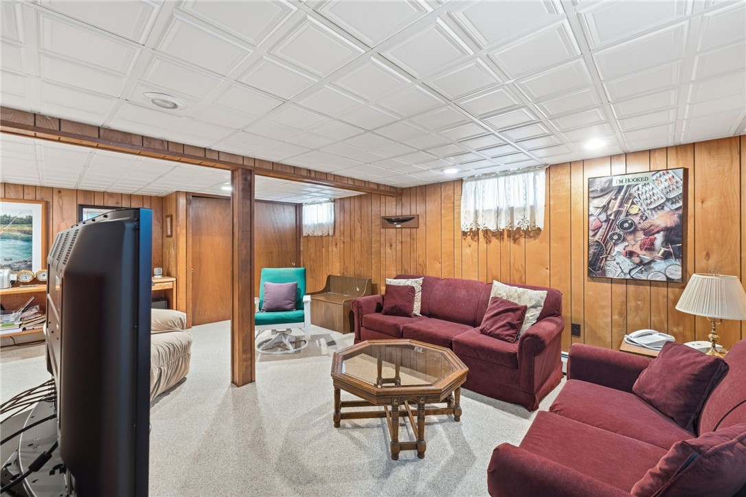 20 Reservoir Avenue Warren, RI 02885 - Photo 13 of 25