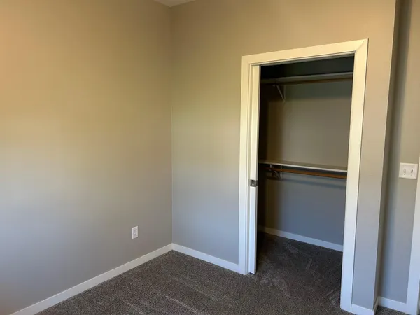 $265,000 | 306 Oslo Avenue, Marshall, MN 56258