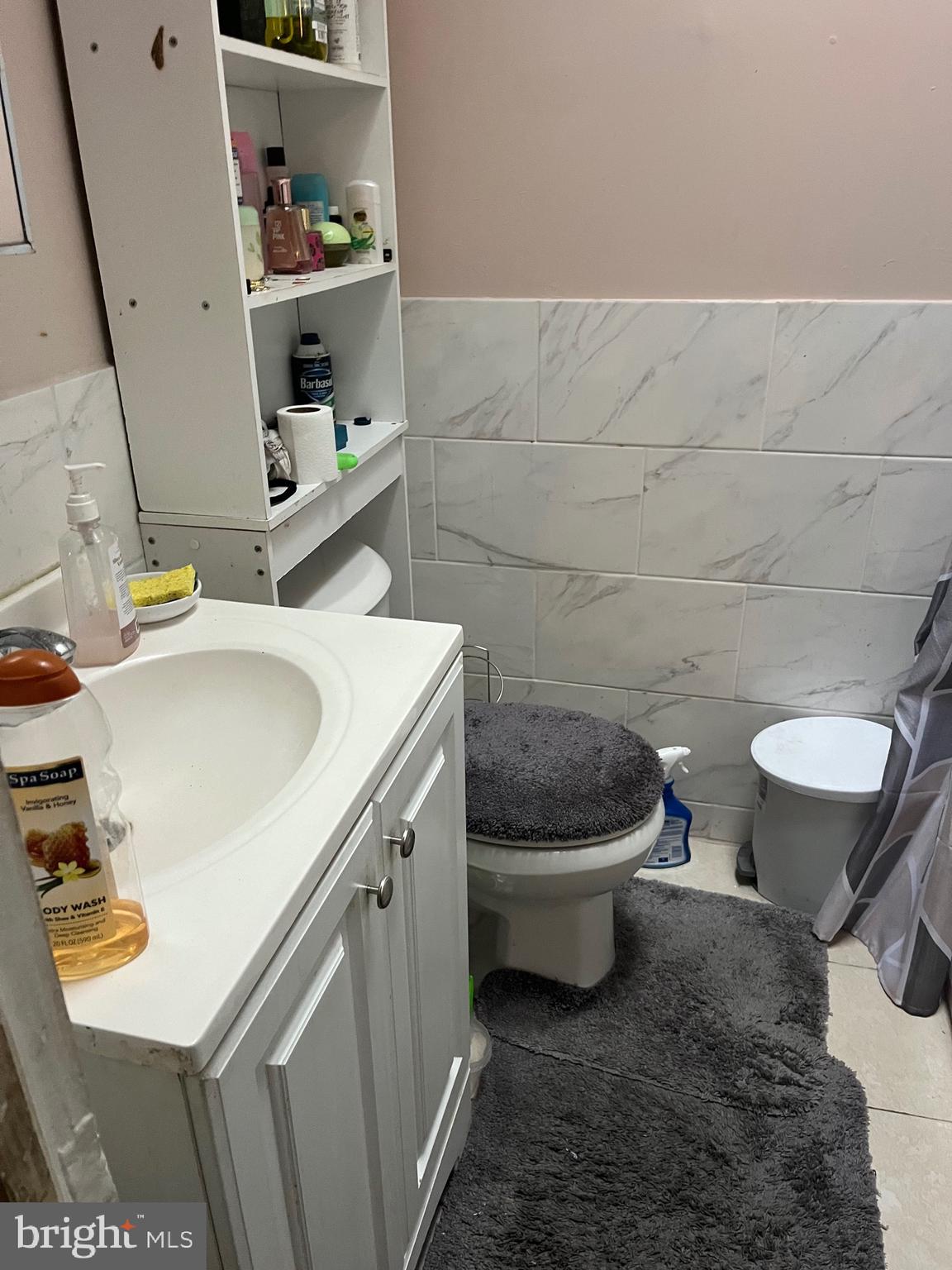 227 Golf Road Darby, PA 19023 - Photo 15 of 26