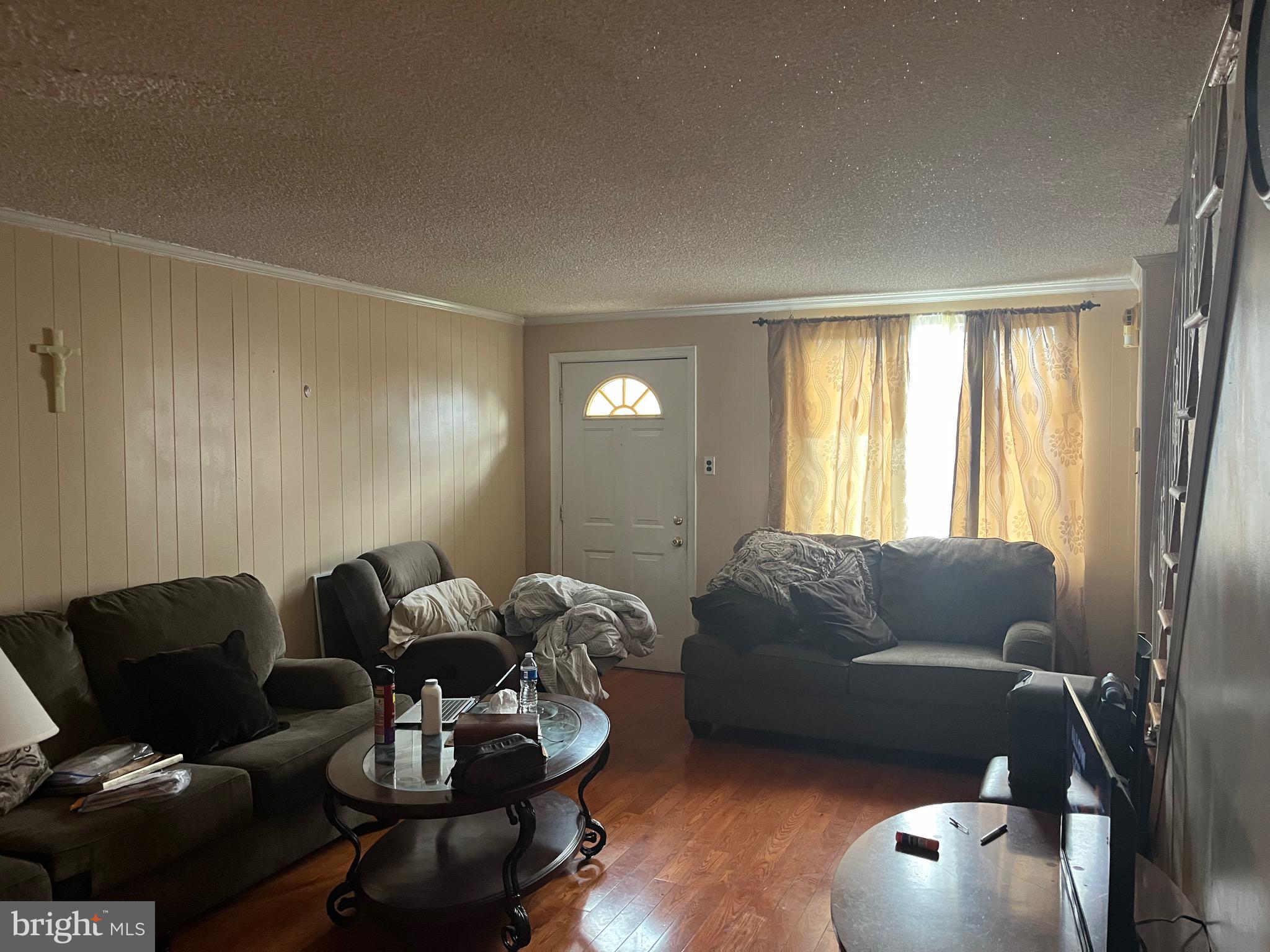 227 Golf Road Darby, PA 19023 - Photo 3 of 26