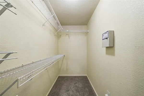 $1,900 | 1910 Steeds Crossing, Pflugerville, TX 78660