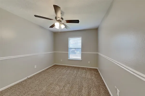 $1,975 | 12623 Duchess Lane, Houston, TX 77070