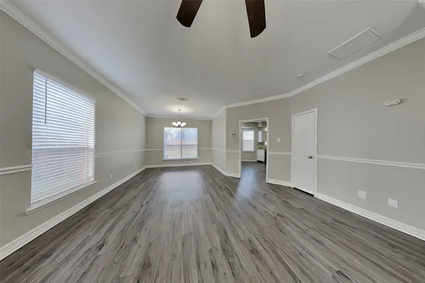 $1,975 | 12623 Duchess Lane, Houston, TX 77070