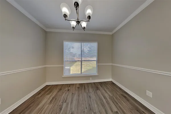 $1,975 | 12623 Duchess Lane, Houston, TX 77070