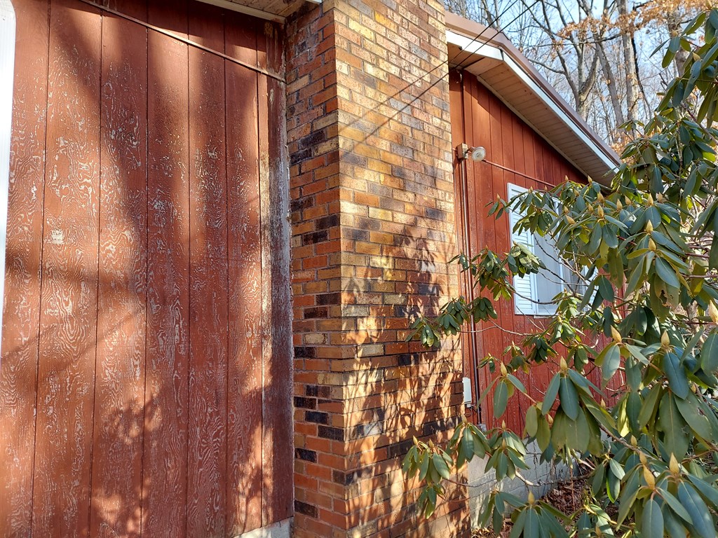 2034 Patchel Run Road Franklin, PA 16323 - Photo 2 of 16