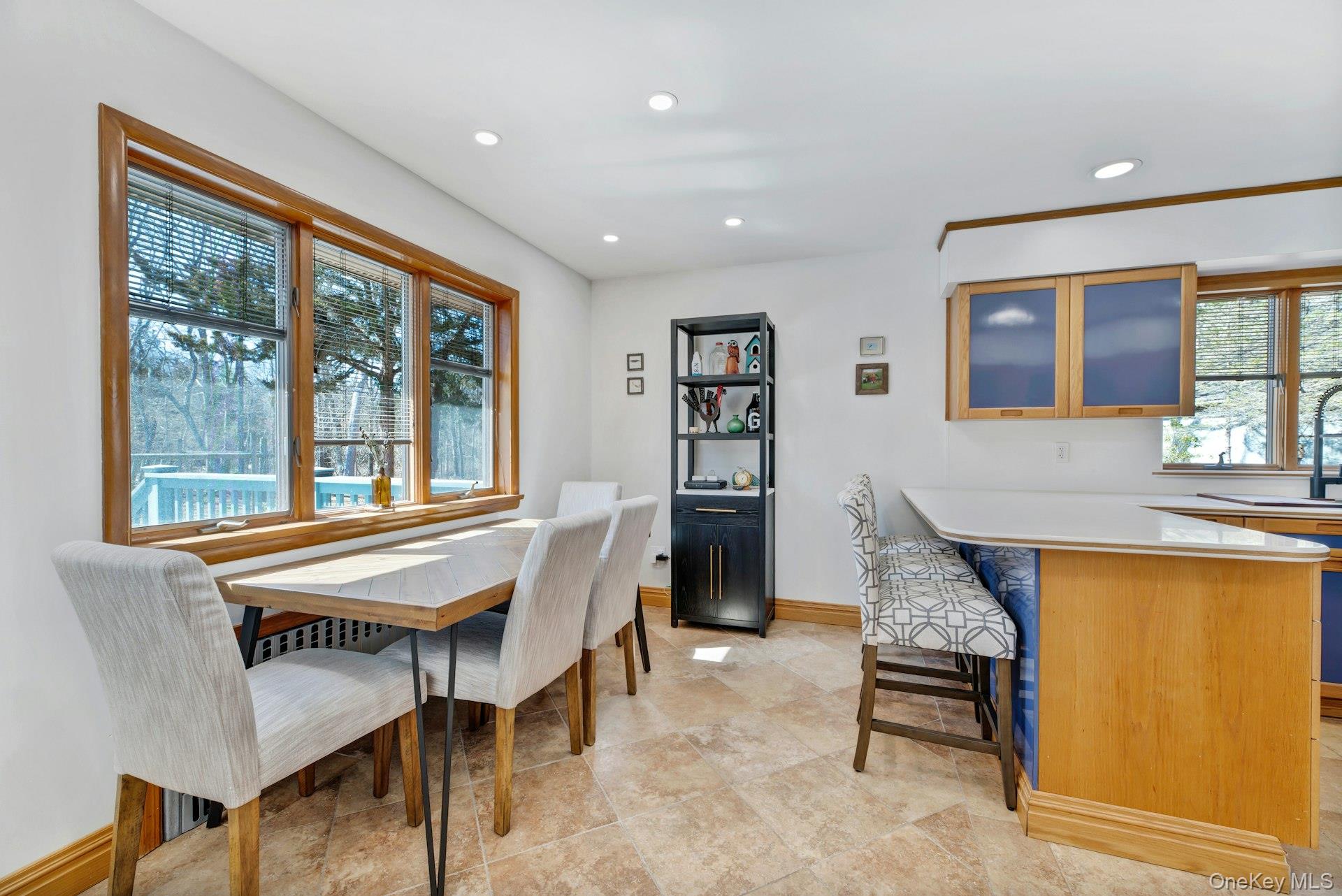2905 Private Road East Marion, NY 11939 - Photo 9 of 33 Dining Area of Eat in Kitchen