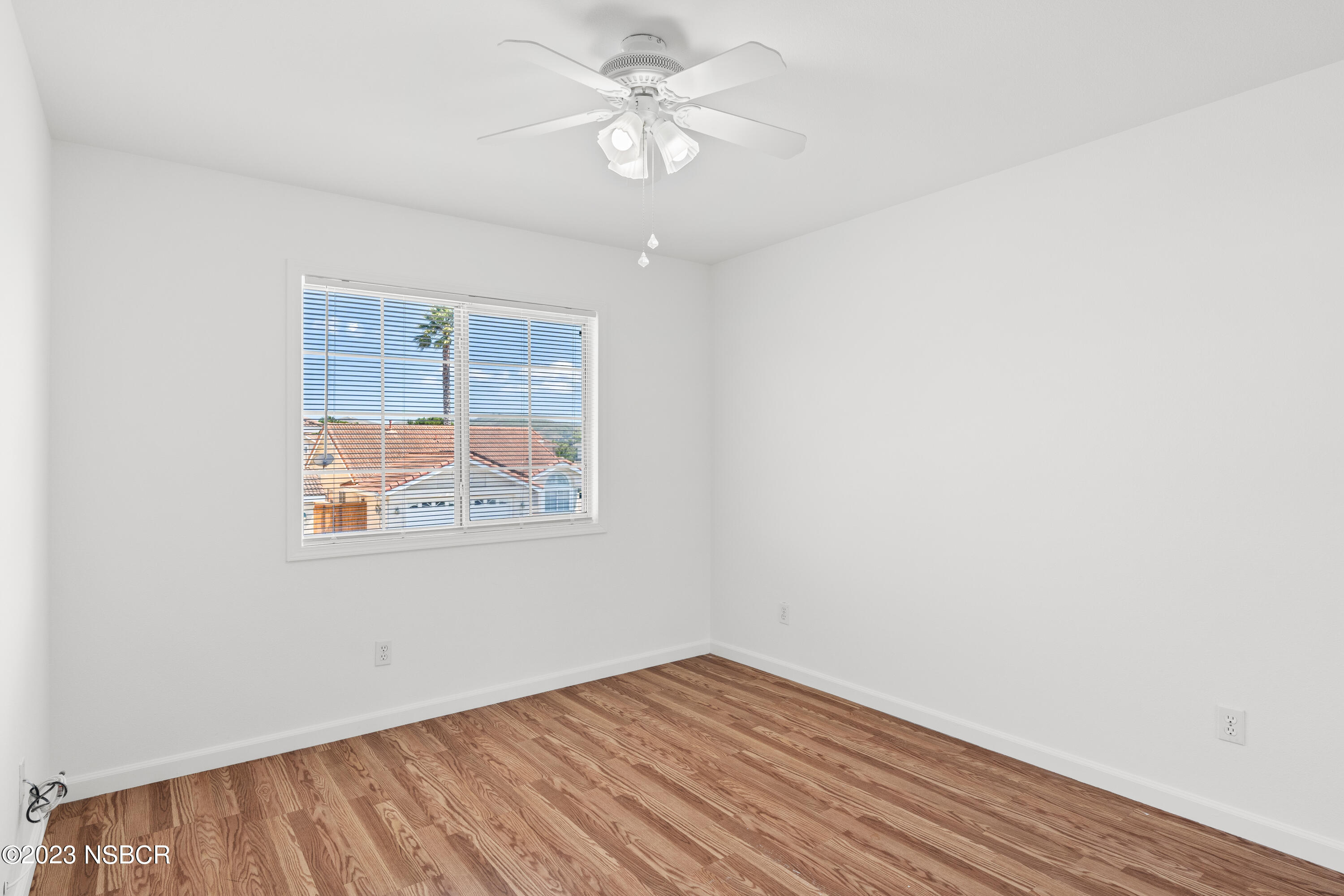 1225 Eastbrook Drive Lompoc, CA 93436 - Photo 14 of 27 1225 Eastbrook Dr-18